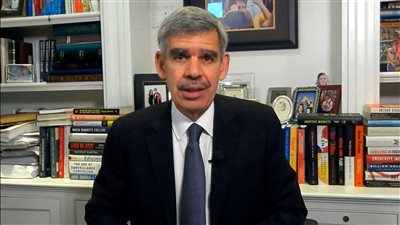 محمد العريان: يجب على الاحتياطي الفيدرالي تغيير هدف التضخم واستمرار رفع الفائدة (فيديو)