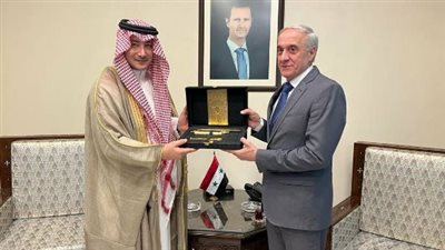 فريق سعودي يصل دمشق لمناقشة آليات فتح السفارة السعودية في سوريا