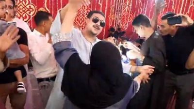 ممدوح عامر: نقابة القراء المفروض تغطي متعريش والنقيب يرد (فيديو)