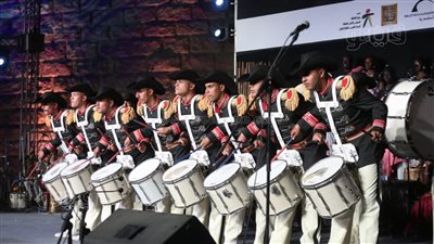 من اليونان إلى فلسطين ومصر.. افتتاح مهرجان الطبول يضيء ليالي القاهرة (فيديو وصور) 