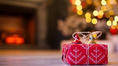 الإفتاء توضح حكم الشرع في قبول الهدية