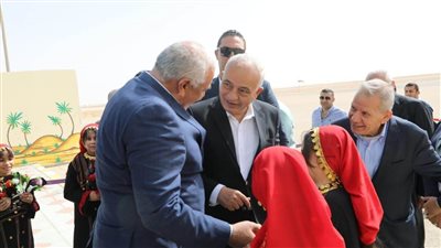 وزير التعليم يصل الوادي الجديد لتفقد امتحانات الدبلومات الفنية