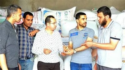 ضبط 53 طن قمح محلي بمخازن في كفر الدوار (صور)