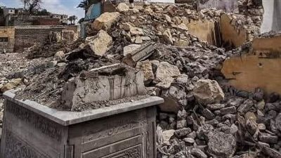 الكباري تطيح بالتاريخ والجغرافيا، الحكومة تزيل 2700 مقبرة لمشاهير مصر من أجل تنفيذ توسعات إنشائية، وهل ينجح مرشح مصر لليونسكو؟