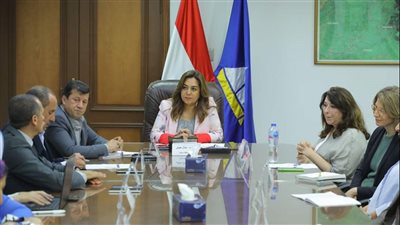 محافظ دمياط تتابع تطورات الموقف الخاص بمشروع التنمية الحضرية المتكاملة 