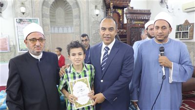 نائب محافظ المنيا يشهد فعاليات برنامج النادي الصيفي بمسجد الفولي