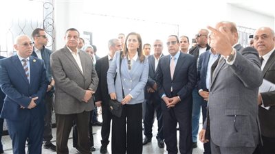 وزير التنمية المحلية يشهد افتتاح المركز التكنولوجي بمدينة العريش