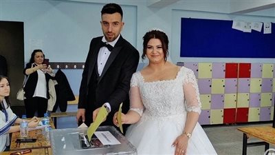 القطة والعروسان، أبرز المشاهد اللافتة في الانتخابات التركية 