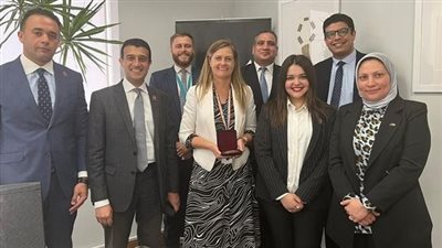 وفد من تنسيقية شباب الأحزاب والسياسيين يلتقي بسفيرة نيوزيلندا في القاهرة 