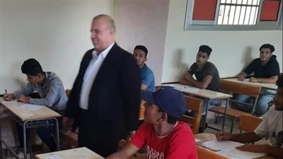 وكيل تعليم دميـاط يؤكد على عدم اصطحاب الهاتف المحمول إلى الامتحانات ( صور )