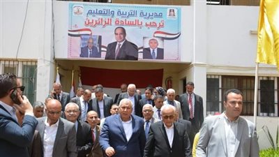 وزير التعليم ومحافظ الوادي الجديد يلتقيان قيادات التعليم (صور)