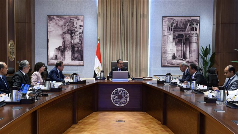 اجتماع برئاسة الدكتور