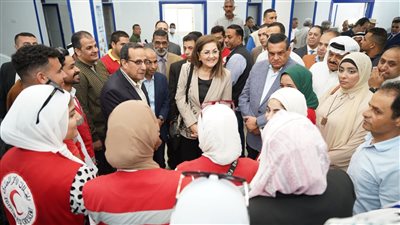 وزيرة التخطيط تتفقد وحدة الرعاية الأولية بقرية الخروبة بالشيخ زويد (صور)