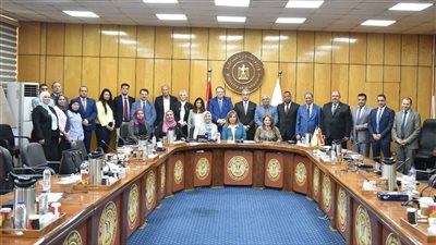 وزير القوى العاملة يشيد بتعاون منظمة العمل الدولية مع الوزارة 