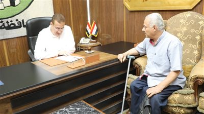 محافظ المنوفية يوجه بحل مشكلات عدد من المواطنين