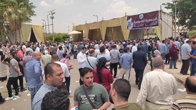 استئناف التسجيل في عمومية المهندسين بعد تعطل السيستم ساعة (صور)