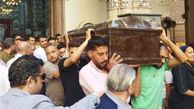 تشييع جثمان معلم توفى أثناء مراقبة الامتحانات في المنيا
