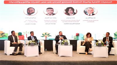 خبراء يناقشون الحلول المبتكرة لخلق فرص العمل