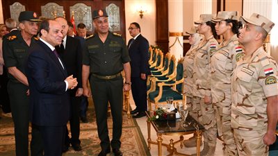 السيسي: رياضة الفروسية تصقل الصفات الطيبة وتنعكس إيجابًا على النشء