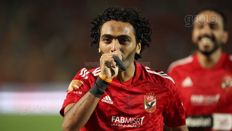 حسين الشحات، فيتو
