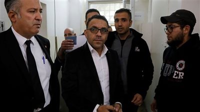 تجديد قرار منع محافظ القدس من دخول الضفة والتواصل مع الرئيس الفلسطيني