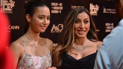 دينا الشربيني تهدي جائزة كامل العدد إلى والدها الراحل ومصطفى درويش 