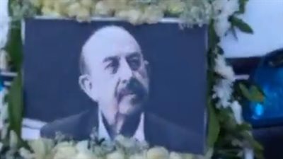 تشييع جنازة الفنان السوري أسامة الروماني (فيديو)