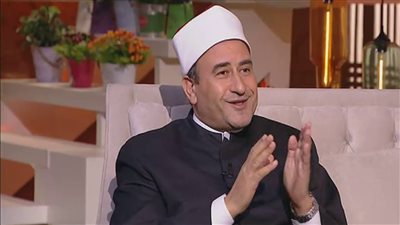 أستاذ بالأزهر: الإسلام أباح جميع أنواع الضرائب وسيدنا النبى أقرها 