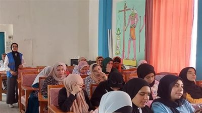 حياة كريمة تقدم مراجعات بالمجان لطلاب الثانوية العامة في كفرالشيخ (فيديو وصور)