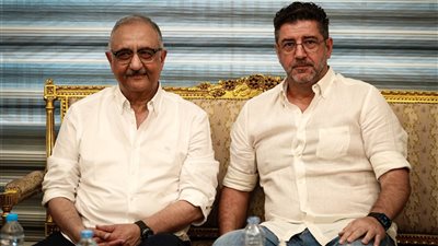 رئيس البنك الأهلي يستقبل روي فيتوريا