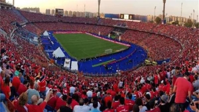 إستاد القاهرة، فيتو