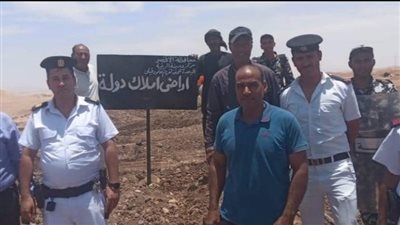 إزالة حالتي تعد على 6 أفدنة من أراضي الدولة بالأقصر