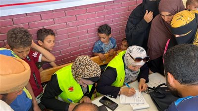 تقديم خدمات طبية لـ1798 مواطنا ضمن قوافل مجلس القبائل والعائلات المصرية بالإسماعيلية 