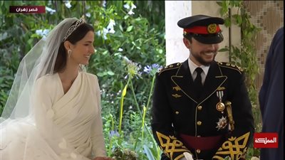 عقد قران ولي عهد الأردن الحسين بن عبدالله ورجوة آل سيف (صور)