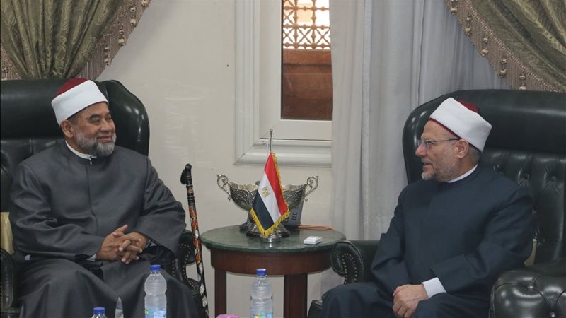 مفتي الجمهورية يبحث