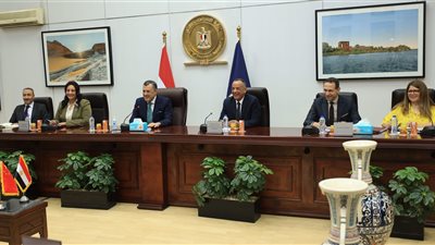 وزير السياحة يبحث مع نائب وزير الثقافة بالصين تعزيز أوجه التعاون