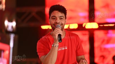 أحمد جمال يحيي حفل افتتاح فرع الأهلي بالتجمع الخامس