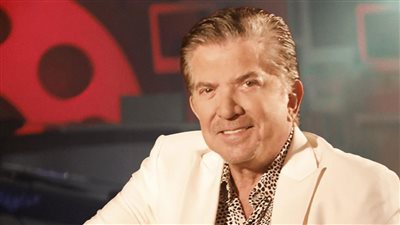 وليد توفيق يكشف حقيقة تشابه كليب أصحاب السعادة مع أغنية أحمد سعد