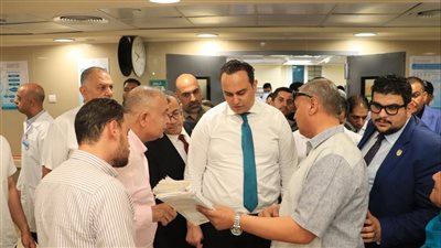 رئيس الرعاية الصحية في مرور ليلي مفاجئ للمستشفيات بالإسماعيلية