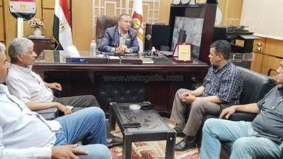 رئيس مدينة بلاط يجتمع مع القيادات التعليمية استعدادًا لامتحانات الثانوية العامة 