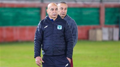 حسام حسن ينعي حرم صالح سليم