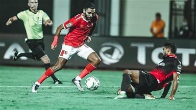 الكاف يعلن بث مباراتي الأهلي والوداد المغربي بنهائي أفريقيا في 80 دولة 