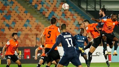 الدوري المصري، شوط أول سلبى بين فاركو والبنك الأهلى