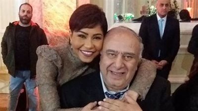 والد حسام حبيب يرد على اتهامه بأخد أموال من شيرين عبد الوهاب مقابل وصفها بـ