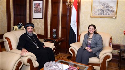 سها جندي تدعو الجالية المصرية بإنجلترا للمشاركة في المؤتمر الثالث للمصريين بالخارج