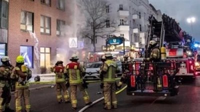 مصرع وإصابة 16 شخصا في حريق ضخم بإيطاليا 