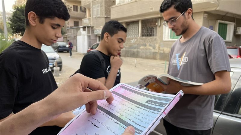 طلاب الثانويةالأزهرية،