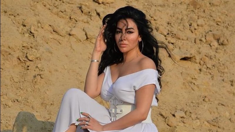 الفنانة ميرهان حسين،