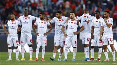 لاعب الوداد المصاب يوجه رسالة لزملائه قبل لقاء الأهلي