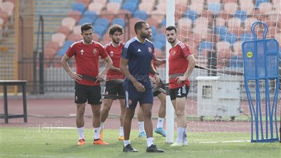 تعليمات خاصة من سيد عبد الحفيظ لحمدي فتحي لتفادي الإنذار الثالث أمام الوداد (فيديو)